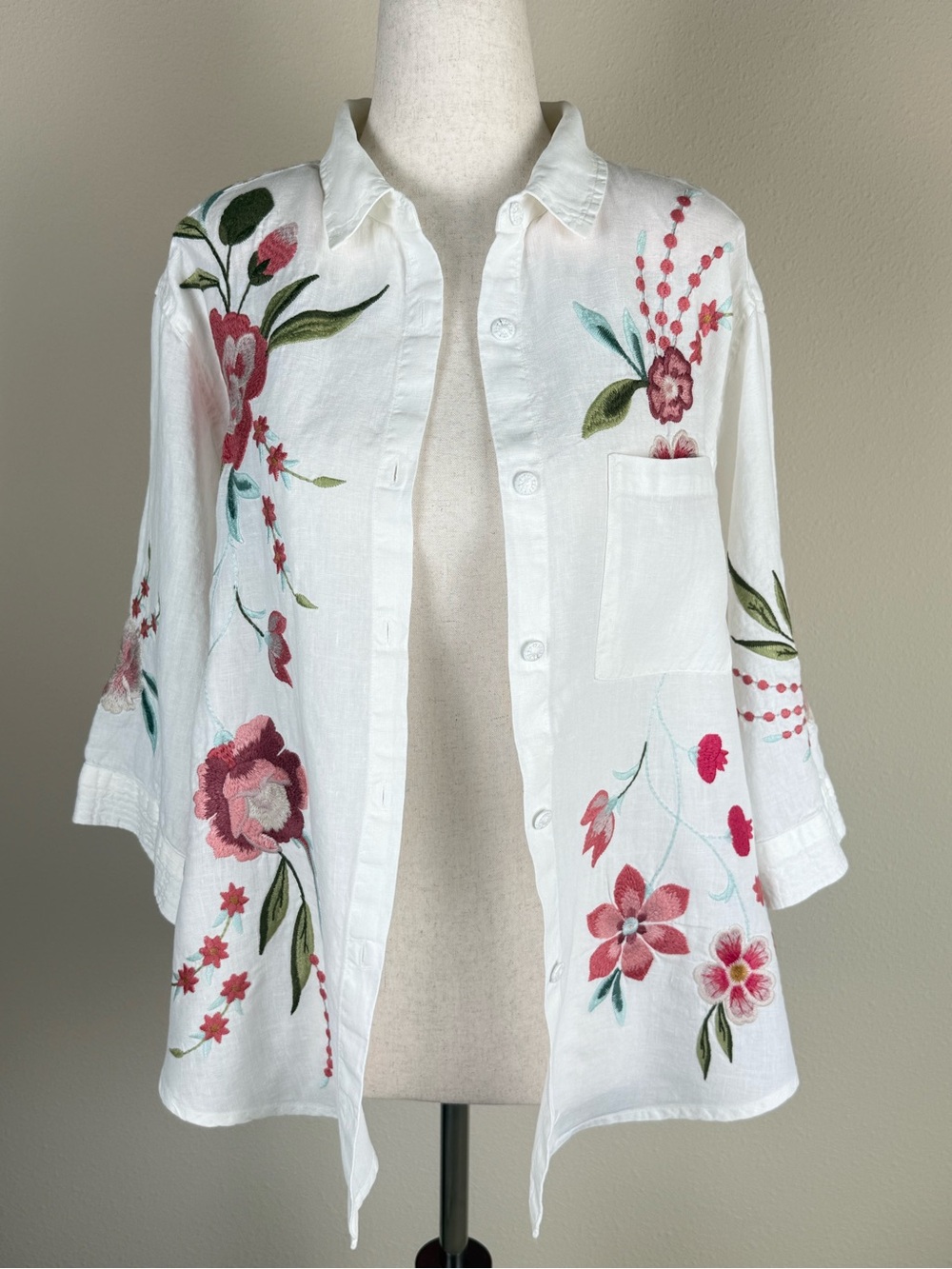 Johnny Was Oversized Nalina Weekend Tunic Linen Embroidered Soft Off White Pinks - Picture 5 of 16